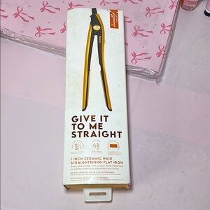 ✅NEW✅Hot Tools Ceramic Hair Straightener - Yellow